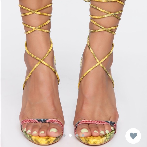 Shoes - Picture 2 of 4